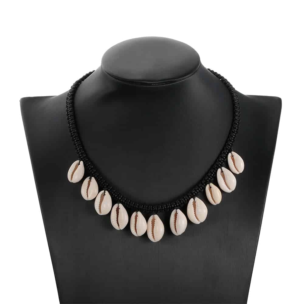 Collana Di Conchiglia Cauri Bianchi