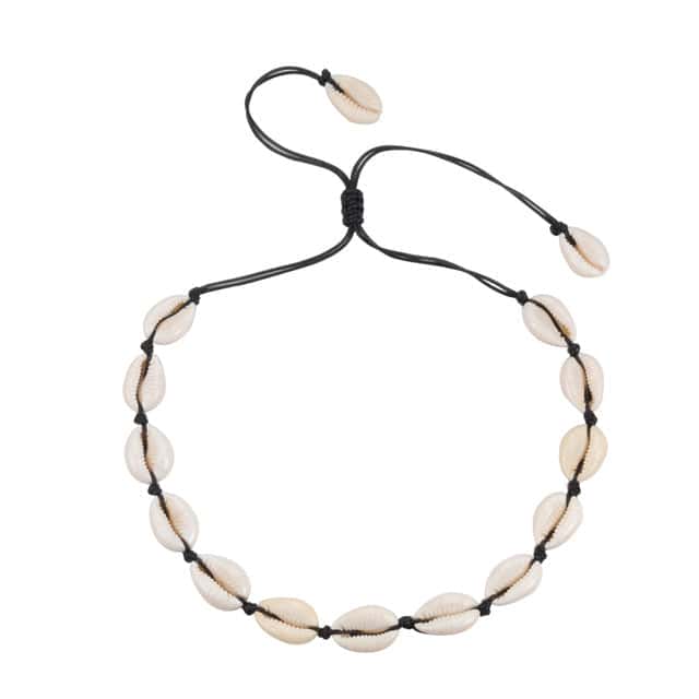 Collana Di Conchiglia Cauri Bianchi Con Cordone Nero