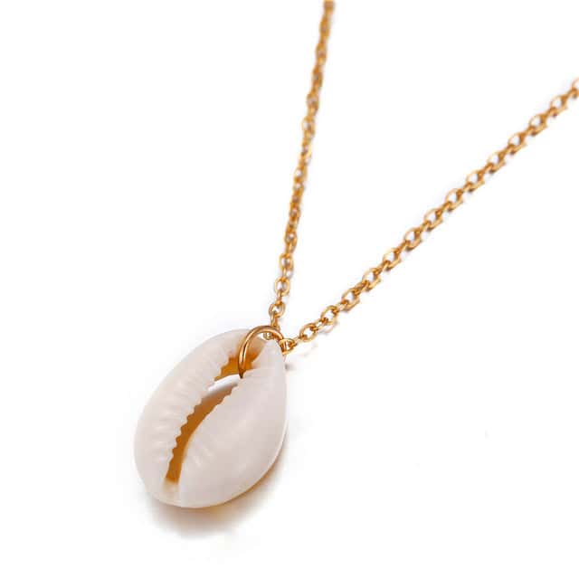 Collana Di Conchiglia Cauri Bianco E Catena Dorata